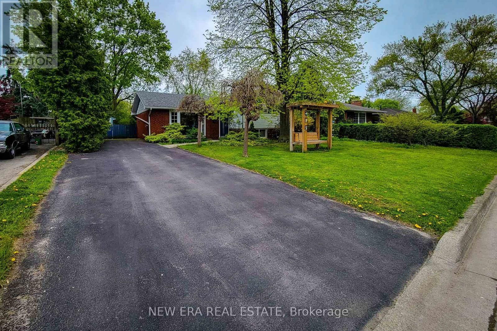 5322 WINDERMERE DRIVE Image 2