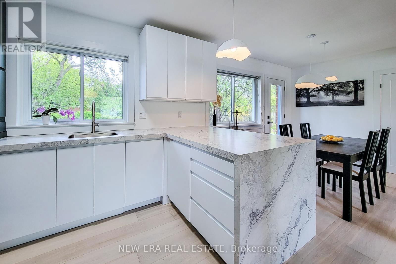 5322 WINDERMERE DRIVE Image 21