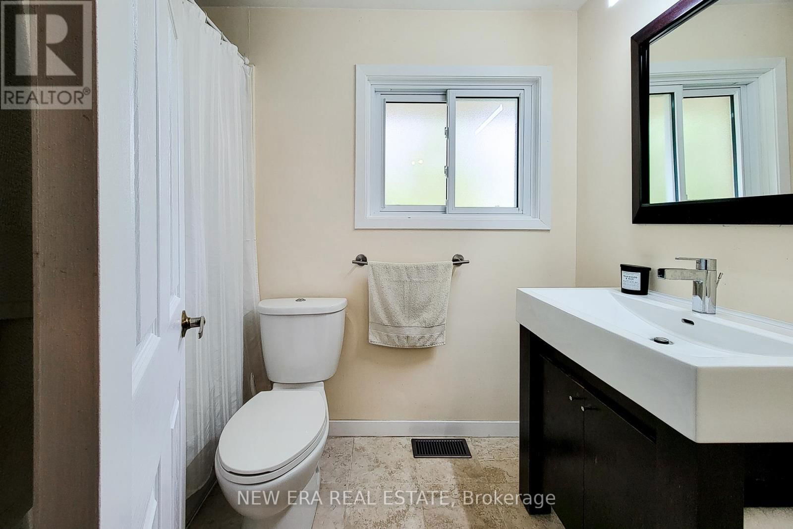5322 WINDERMERE DRIVE Image 29