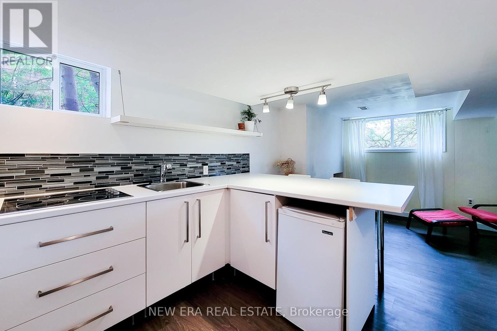 5322 WINDERMERE DRIVE Image 37