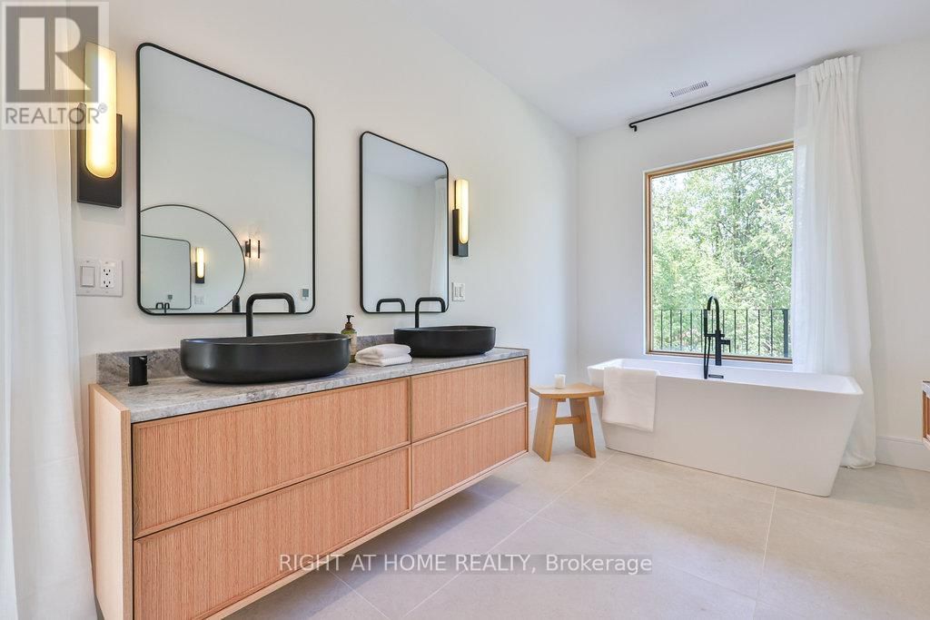 920 CALDER ROAD Image 27