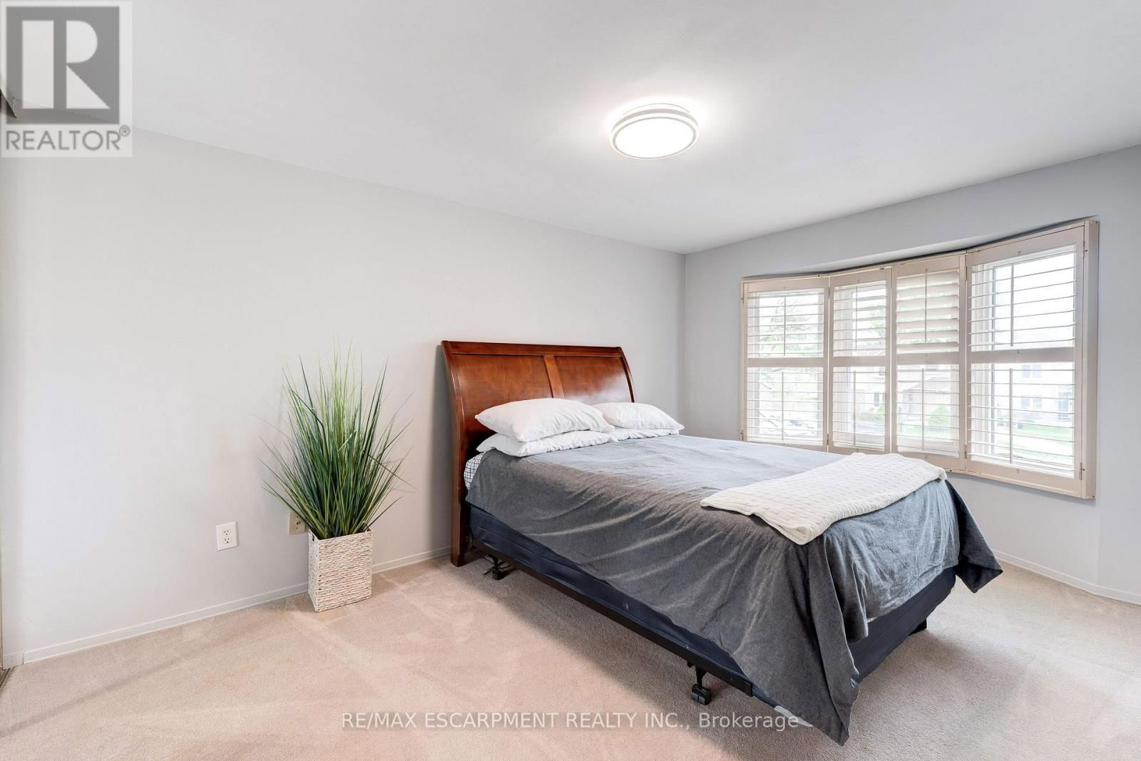 2408 PAULA COURT Image 16