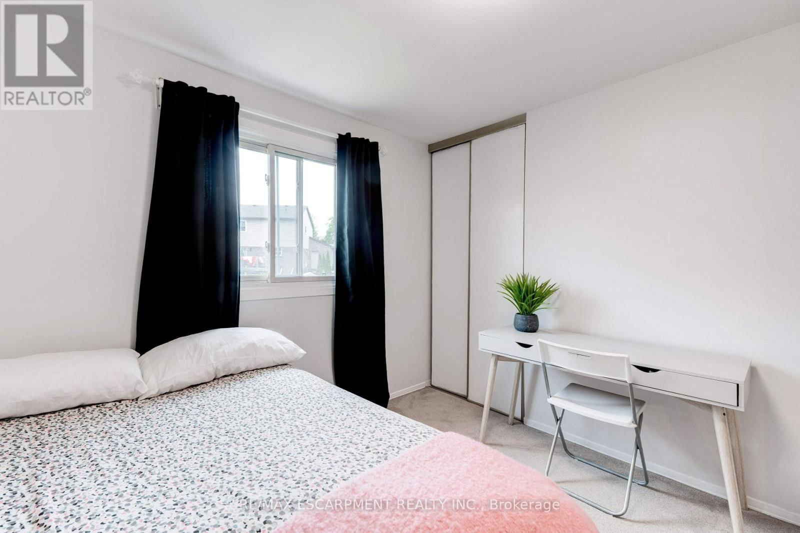 2408 PAULA COURT Image 23