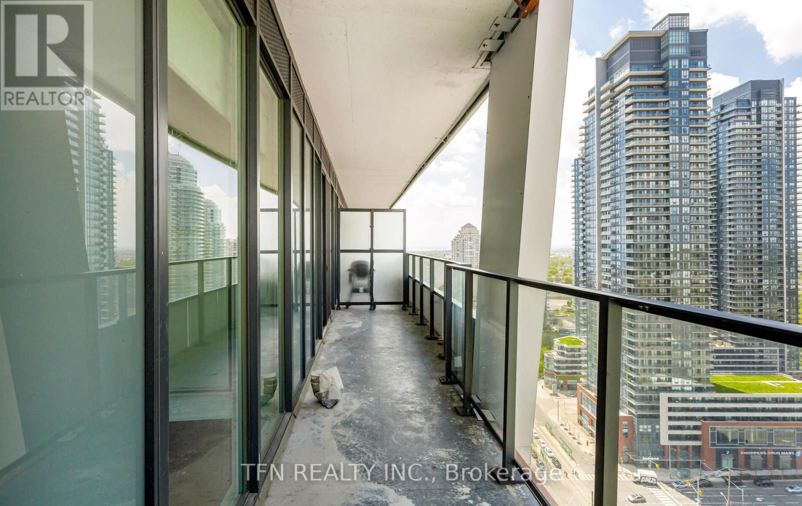 2213 - 30 SHORE BREEZE DRIVE Image 11