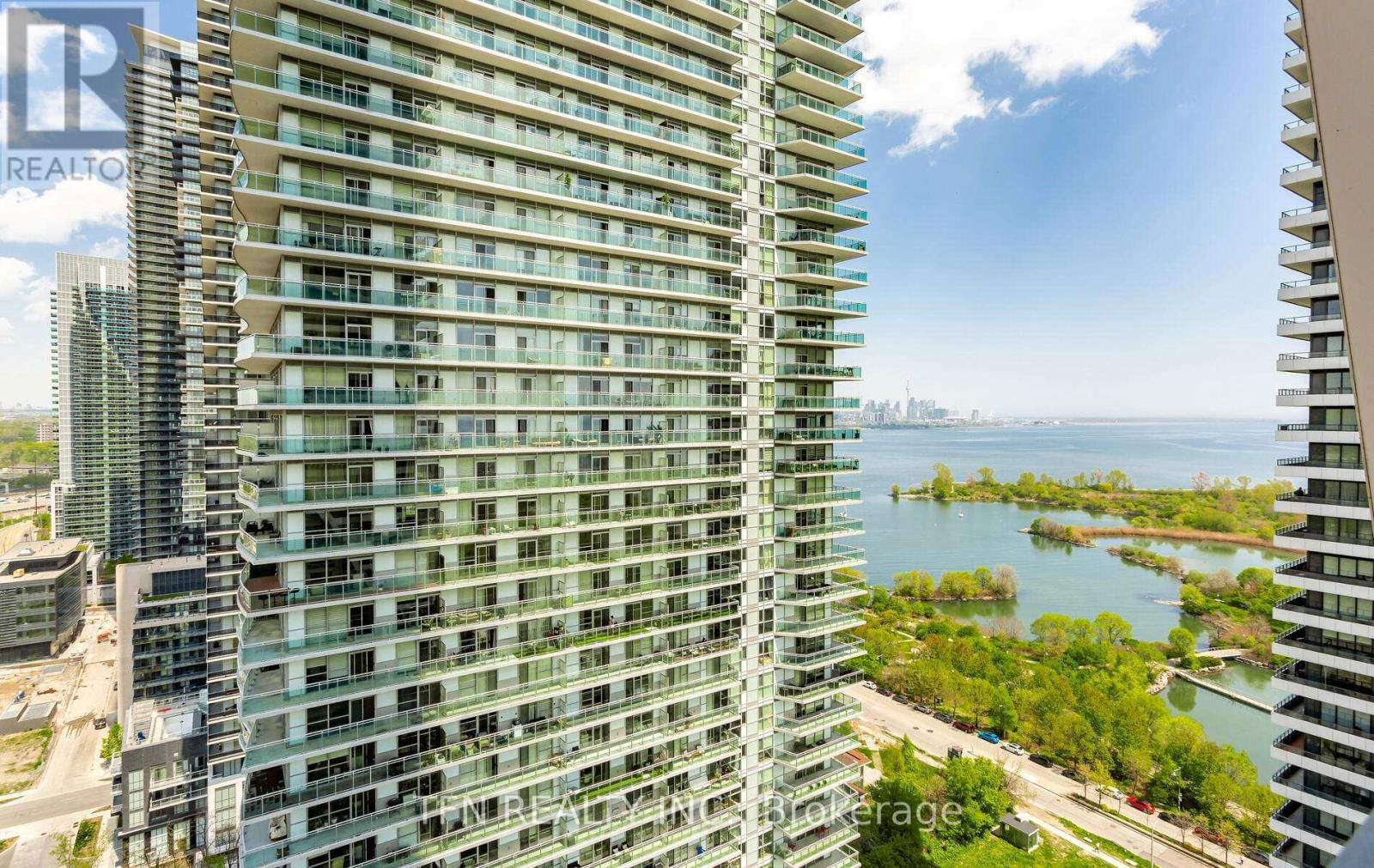 2213 - 30 SHORE BREEZE DRIVE Image 9