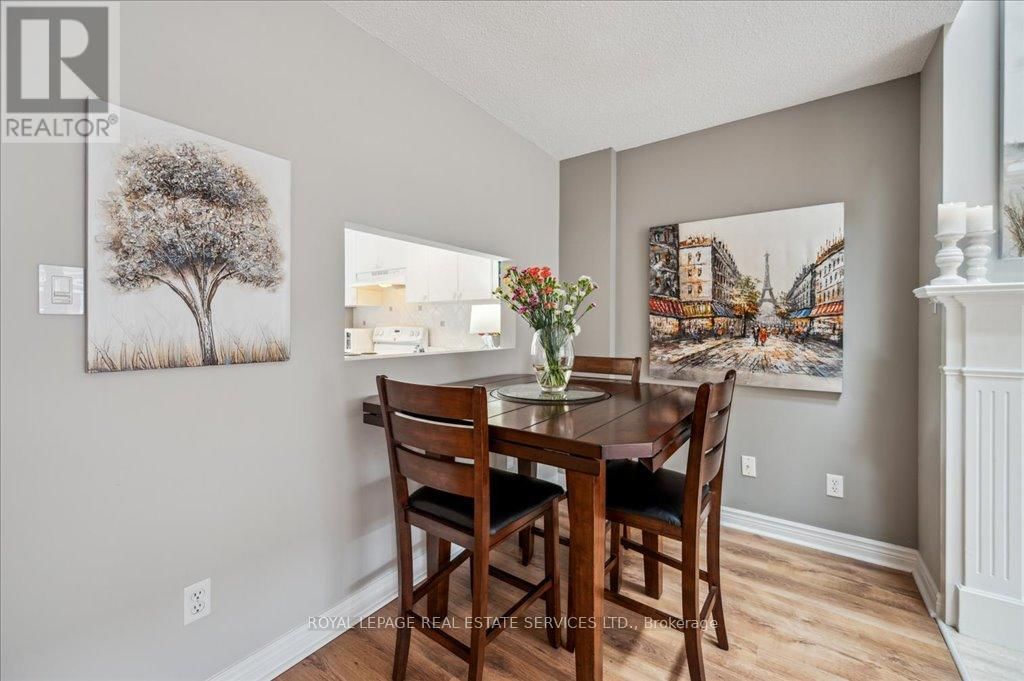 15 - 1275 MAPLE CROSSING BOULEVARD Image 11