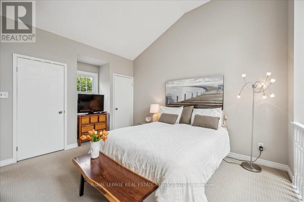 15 - 1275 MAPLE CROSSING BOULEVARD Image 17