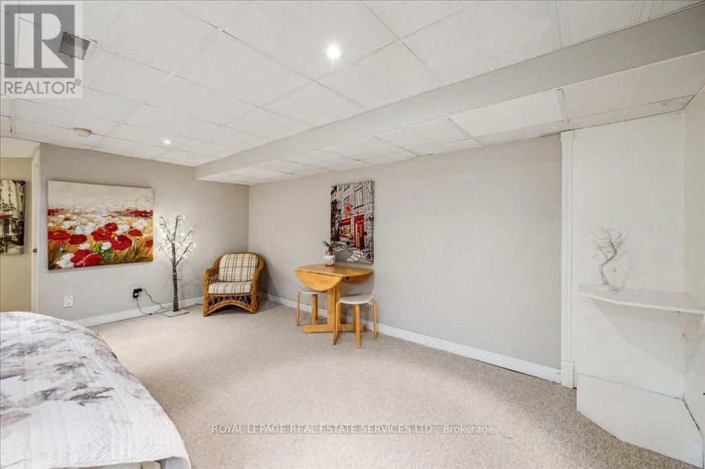 15 - 1275 MAPLE CROSSING BOULEVARD Image 23