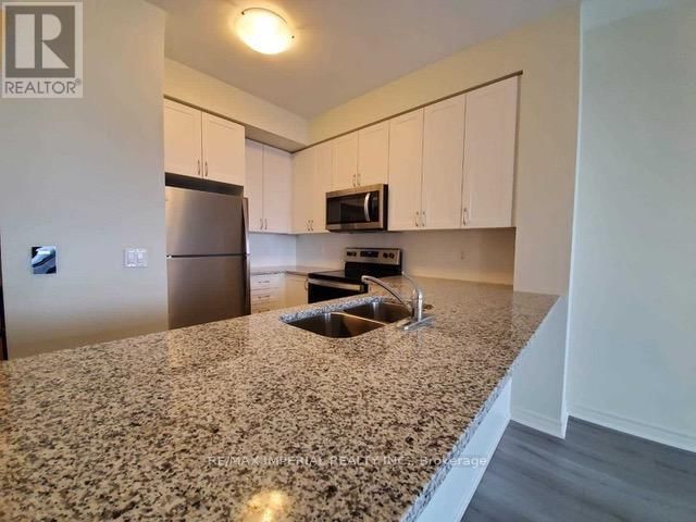 1618 - 349 RATHBURN ROAD WEST Image 2