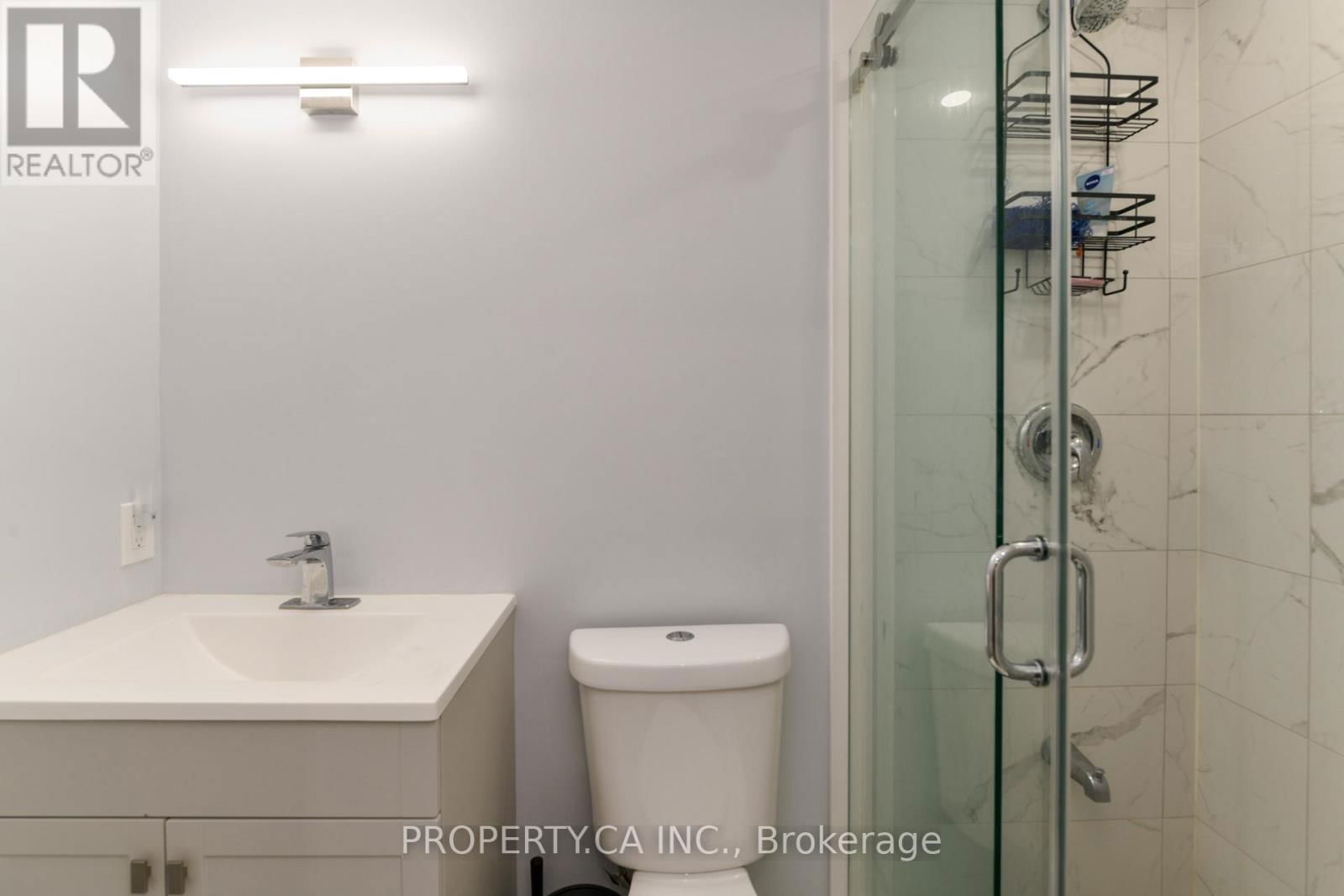 2 - 749 MARLEE AVENUE Image 23
