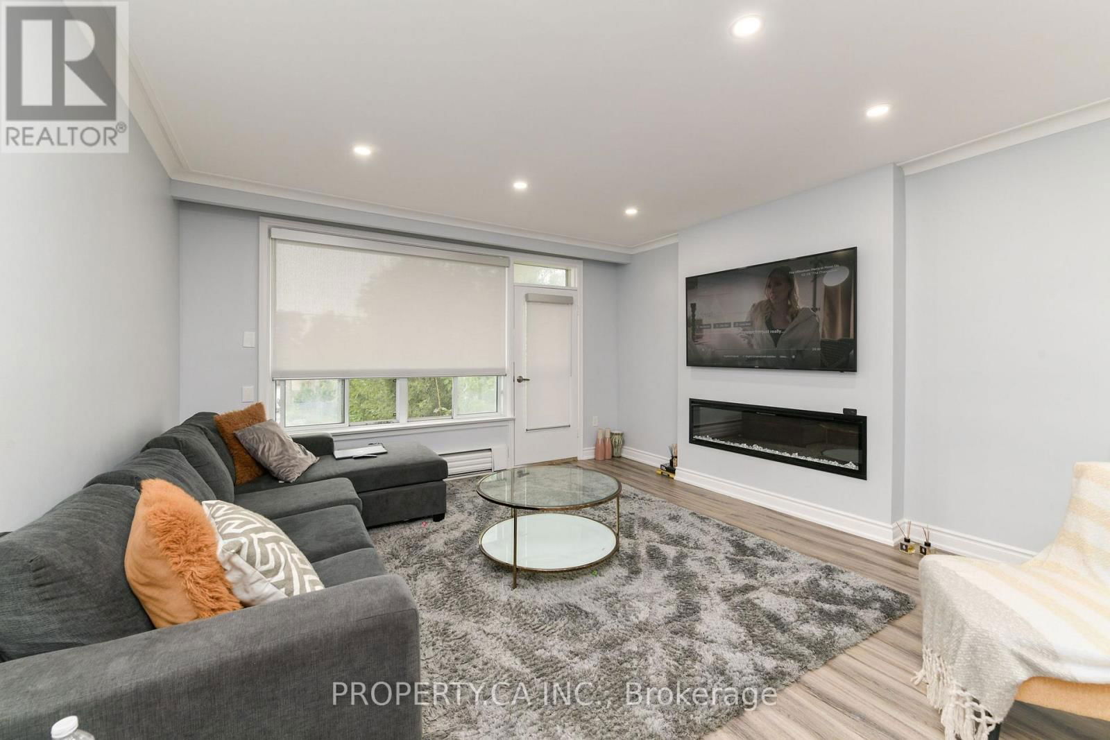 2 - 749 MARLEE AVENUE Image 6