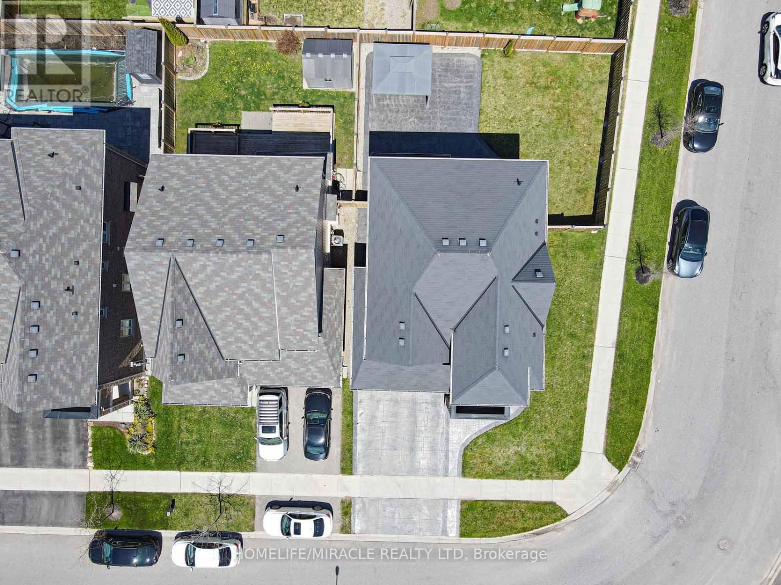 35 DREW BROWN BOULEVARD Image 3