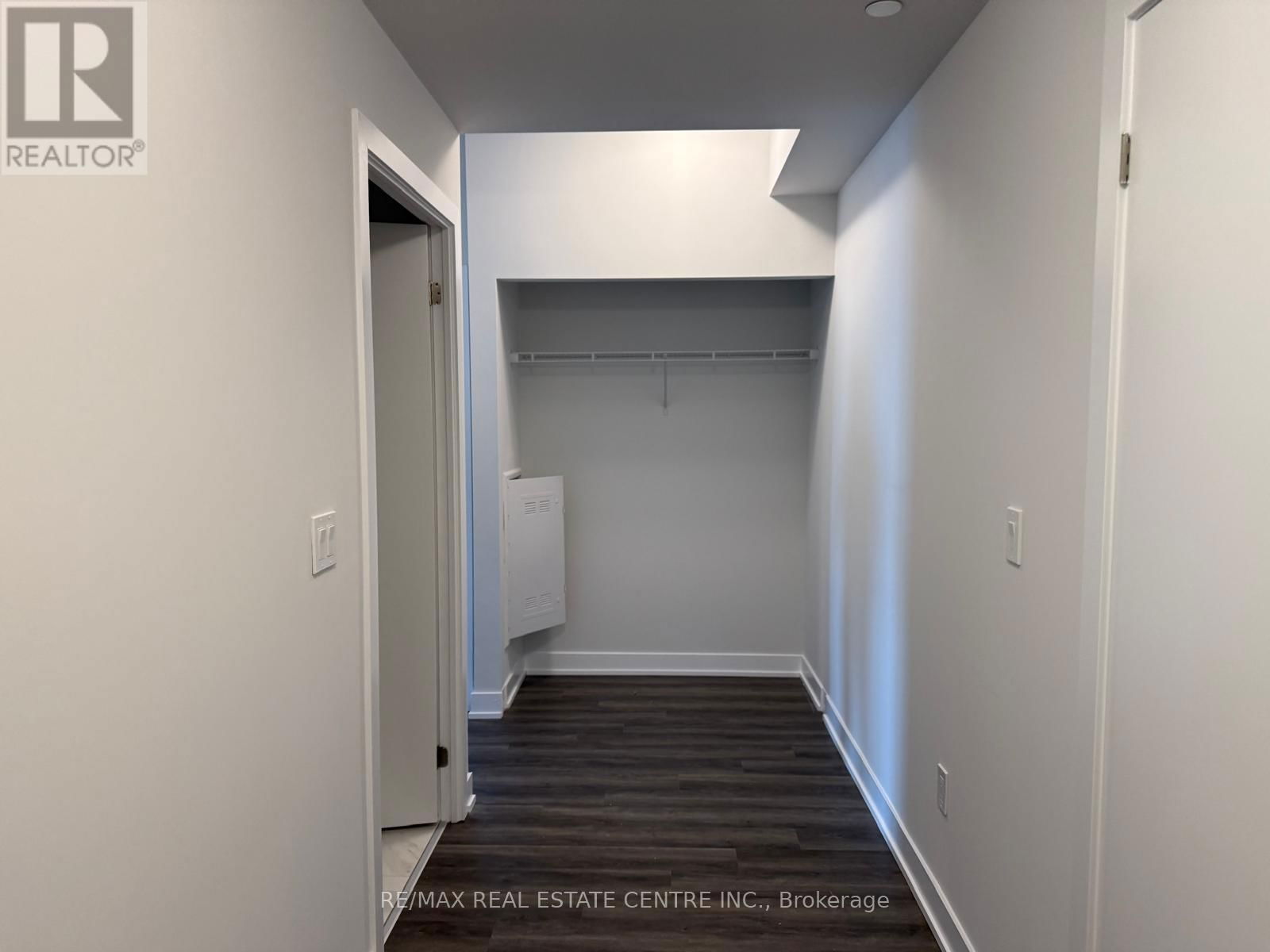 3311 - 430 SQUARE ONE DRIVE Image 4