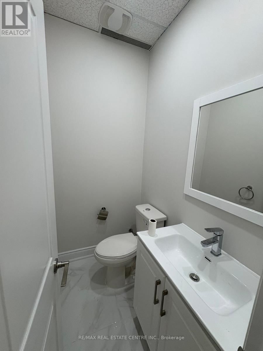 11 - 5151 TOMKEN ROAD Image 5