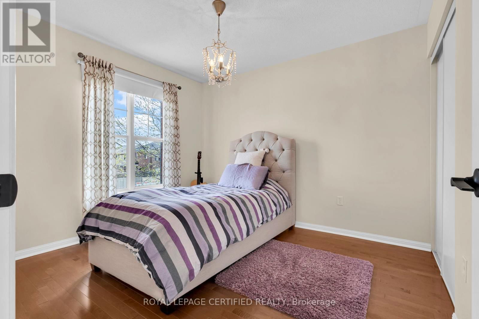 34 TAWNIE CRESCENT Image 23