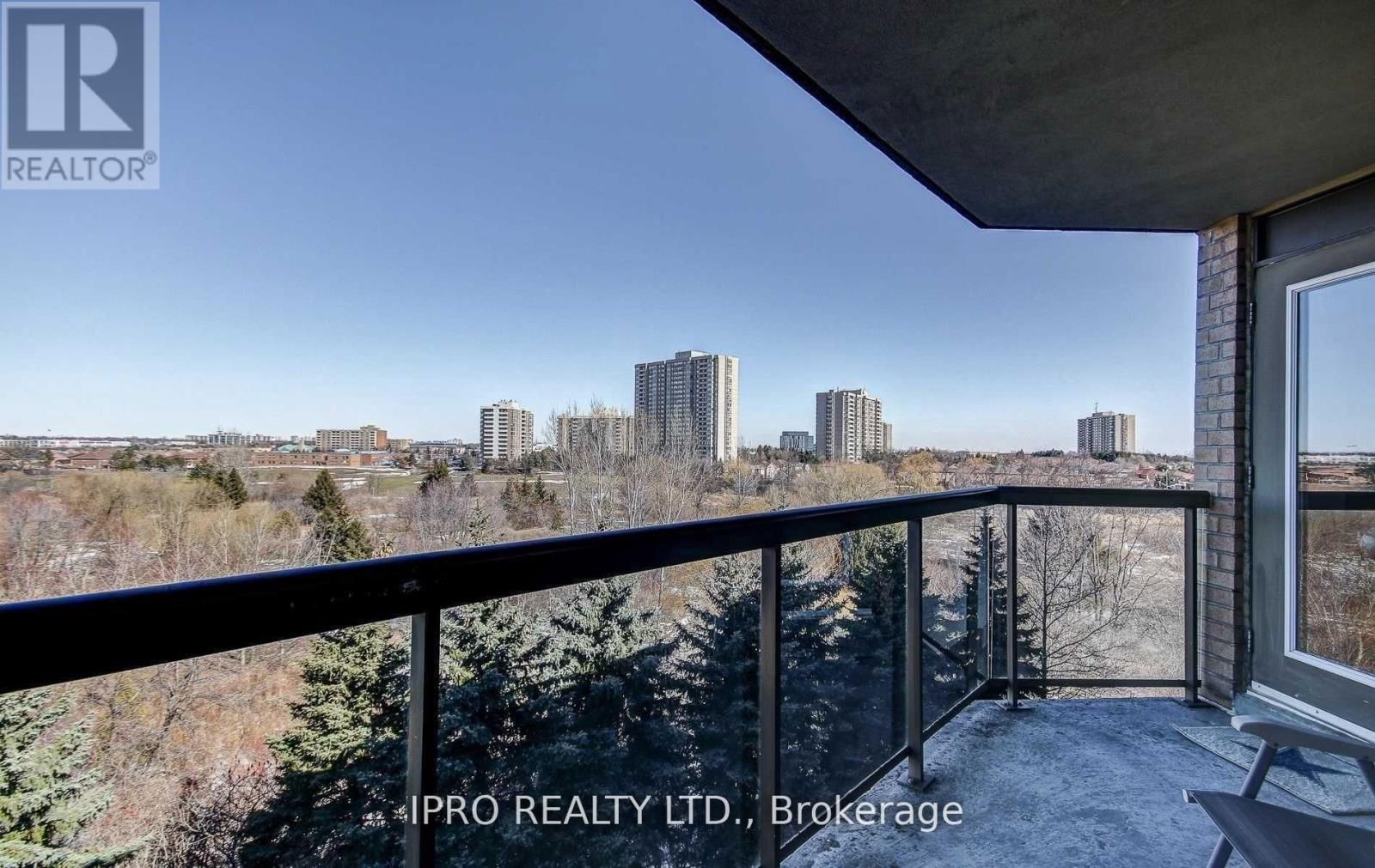 207 - 300 RAY LAWSON BOULEVARD Image 13