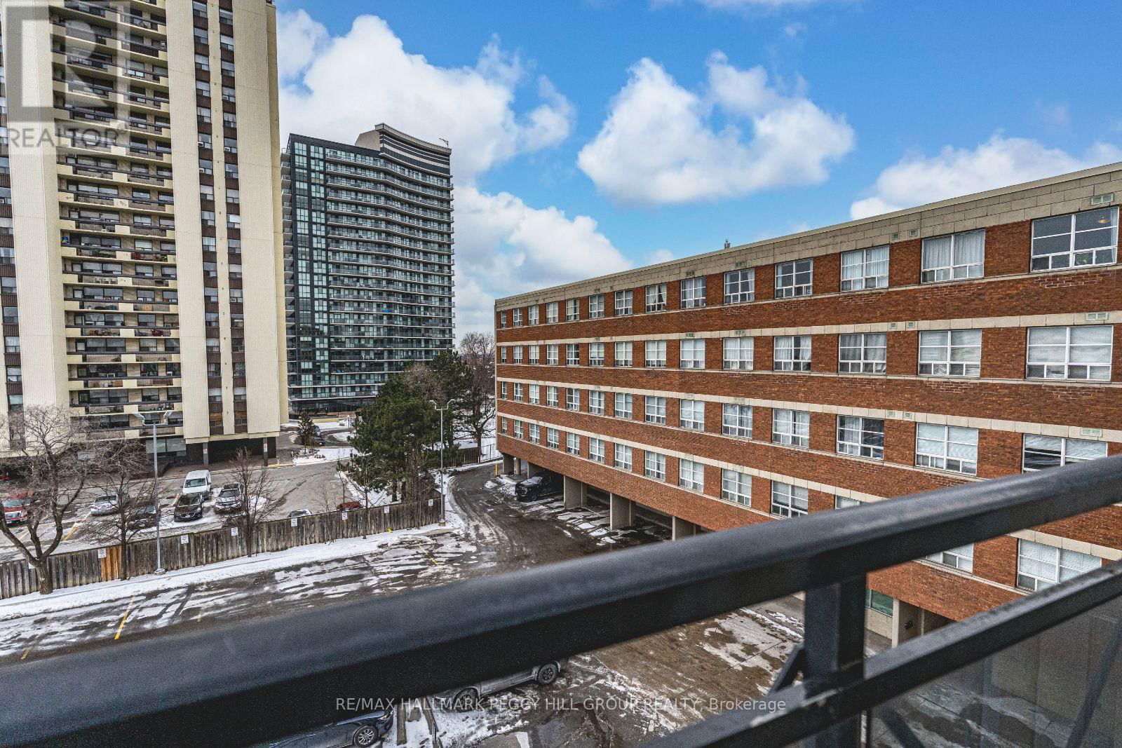 319 - 1415 LAWRENCE AVENUE WEST Image 9