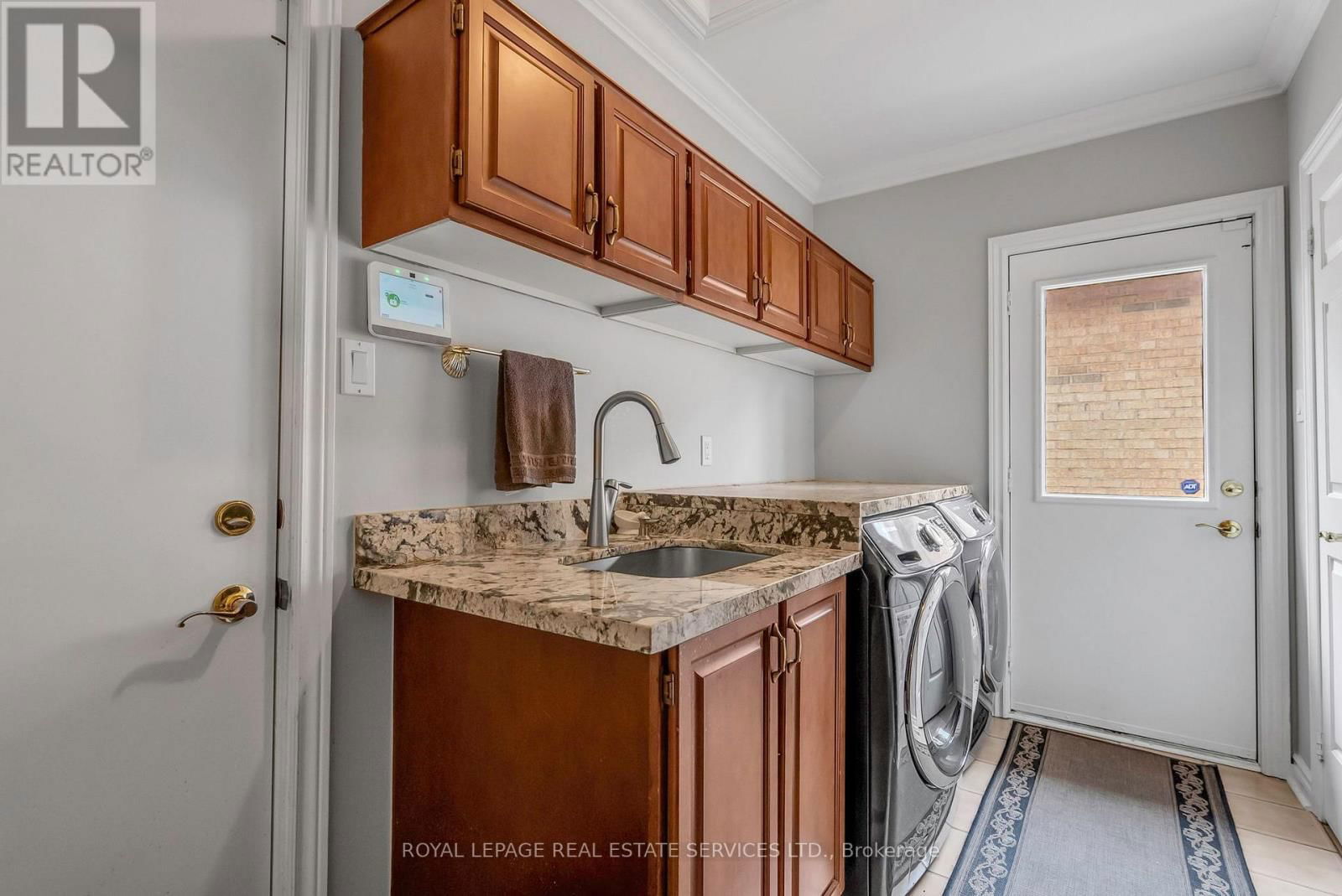 1401 THE LINKS DRIVE Image 18