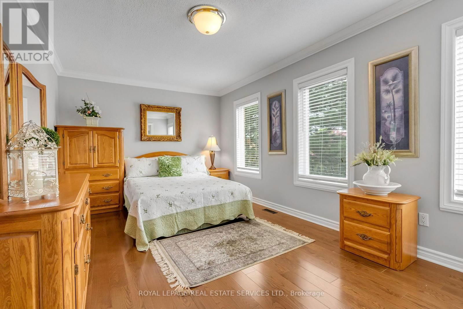 1401 THE LINKS DRIVE Image 25