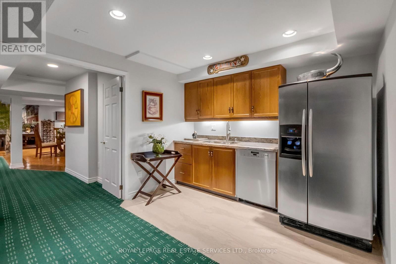 1401 THE LINKS DRIVE Image 38