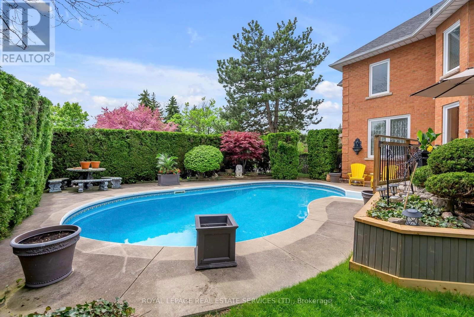 1401 THE LINKS DRIVE Image 46