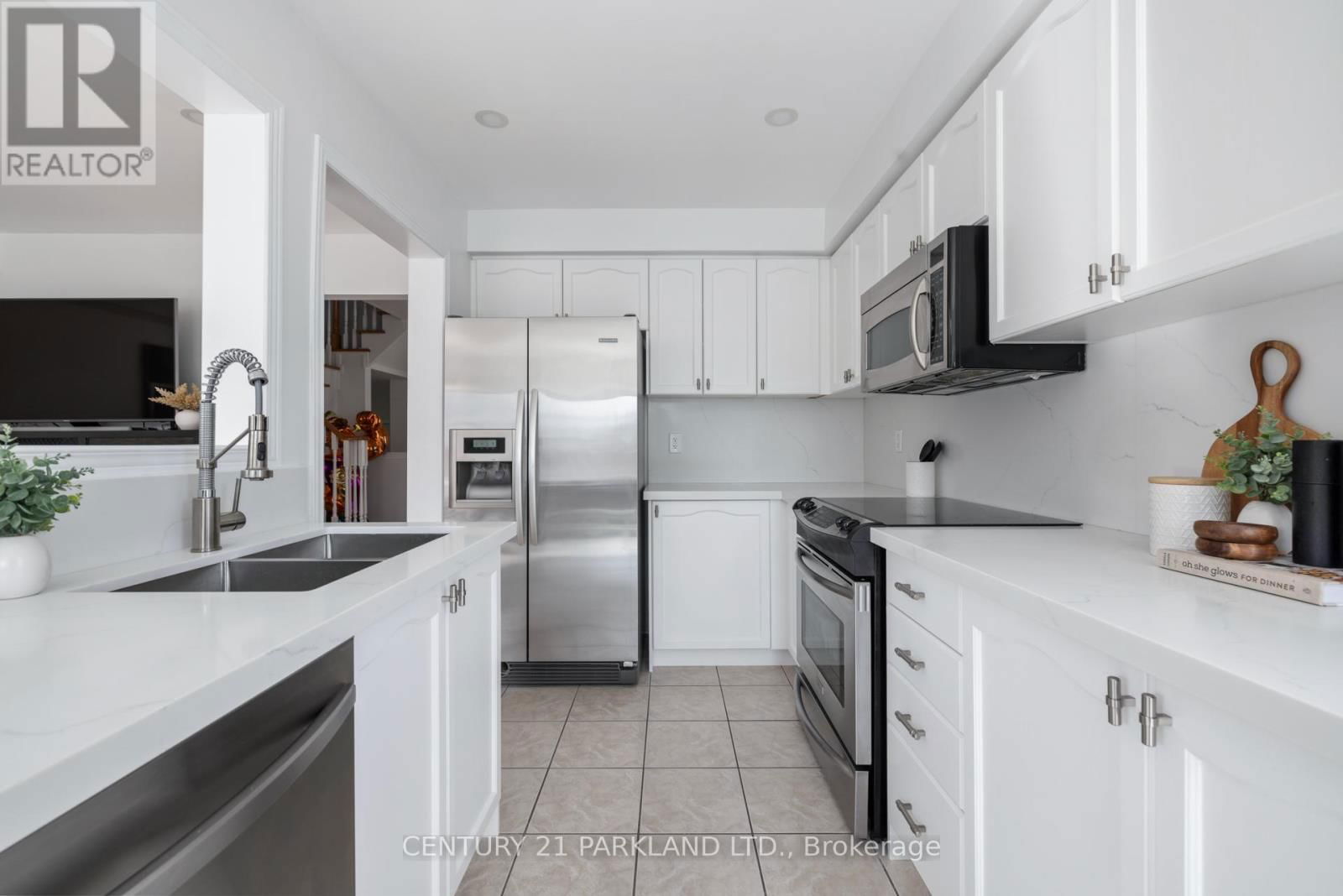 18 HUMBERSHED CRESCENT Image 18