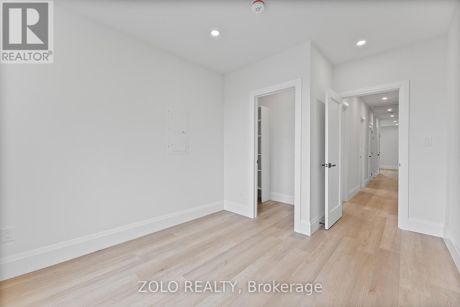 Upper - 1556 DAVENPORT ROAD Image 22