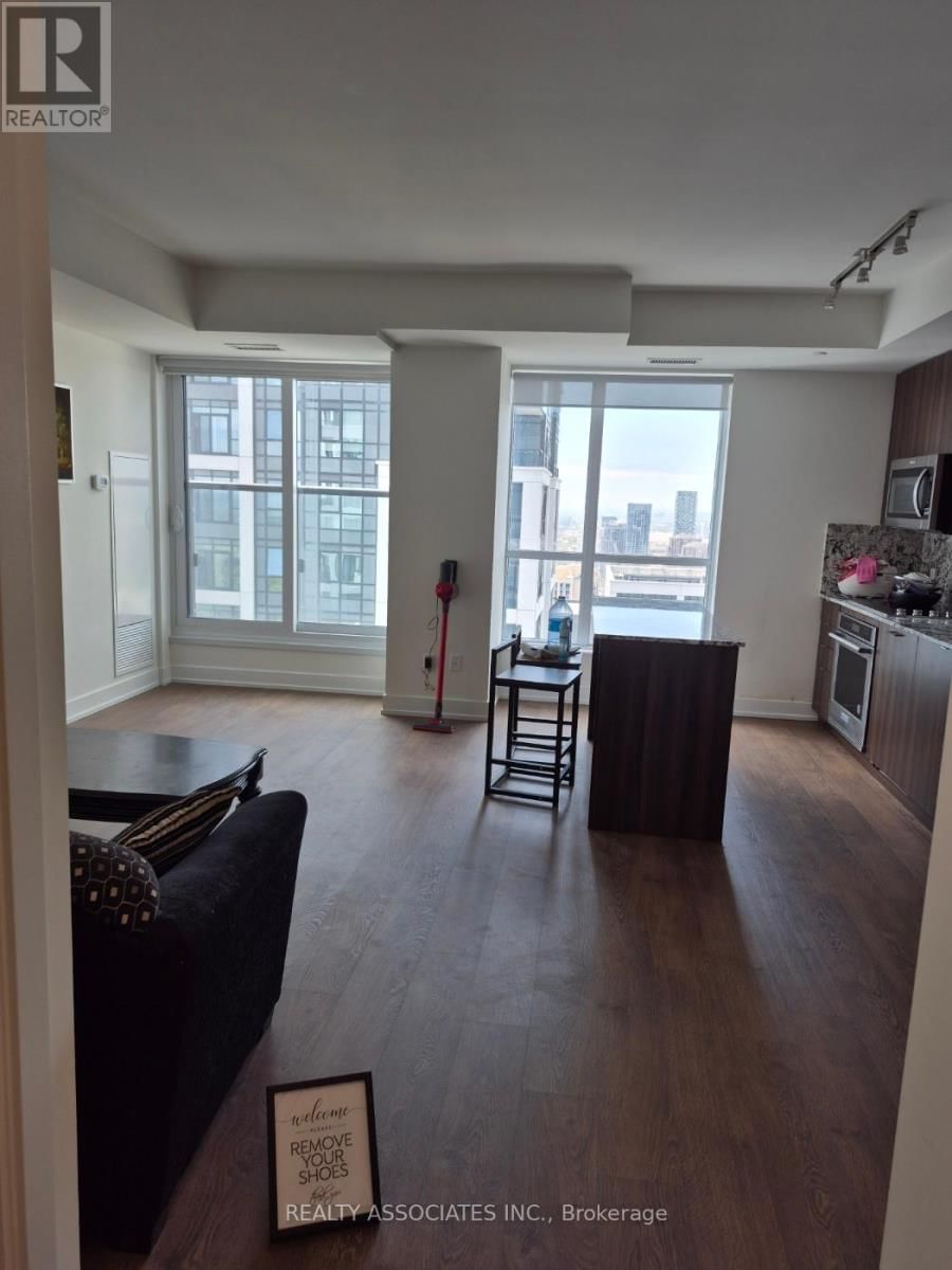 4132 - 5 MABELLE AVENUE Image 3