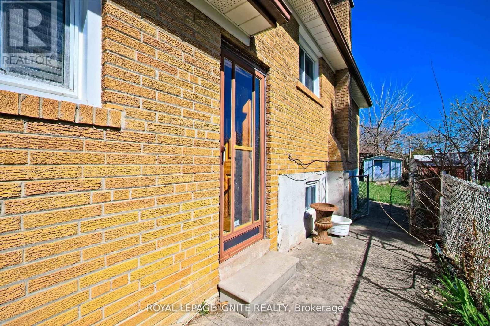 3350 LEHIGH CRESCENT WEST Image 28