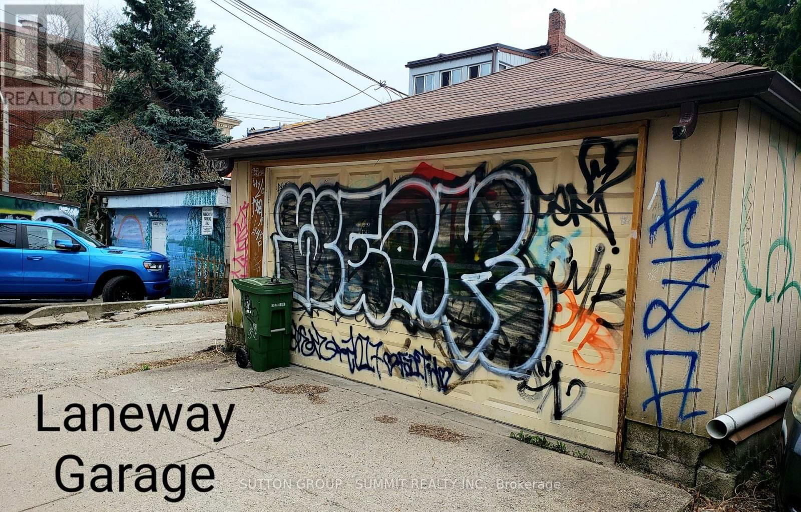 281 RONCESVALLES AVENUE EAST Image 18