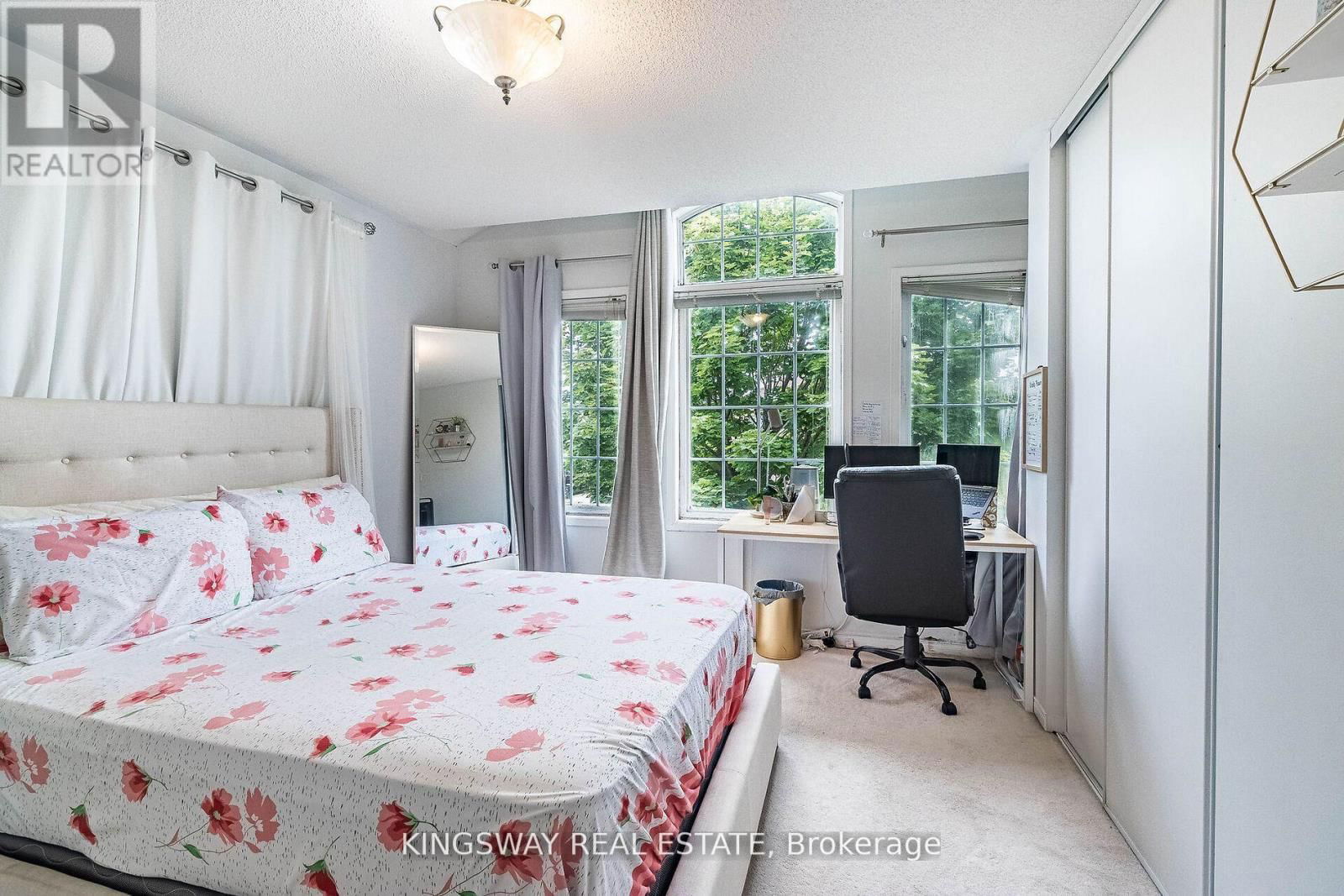 58 LEAGATE STREET Image 16
