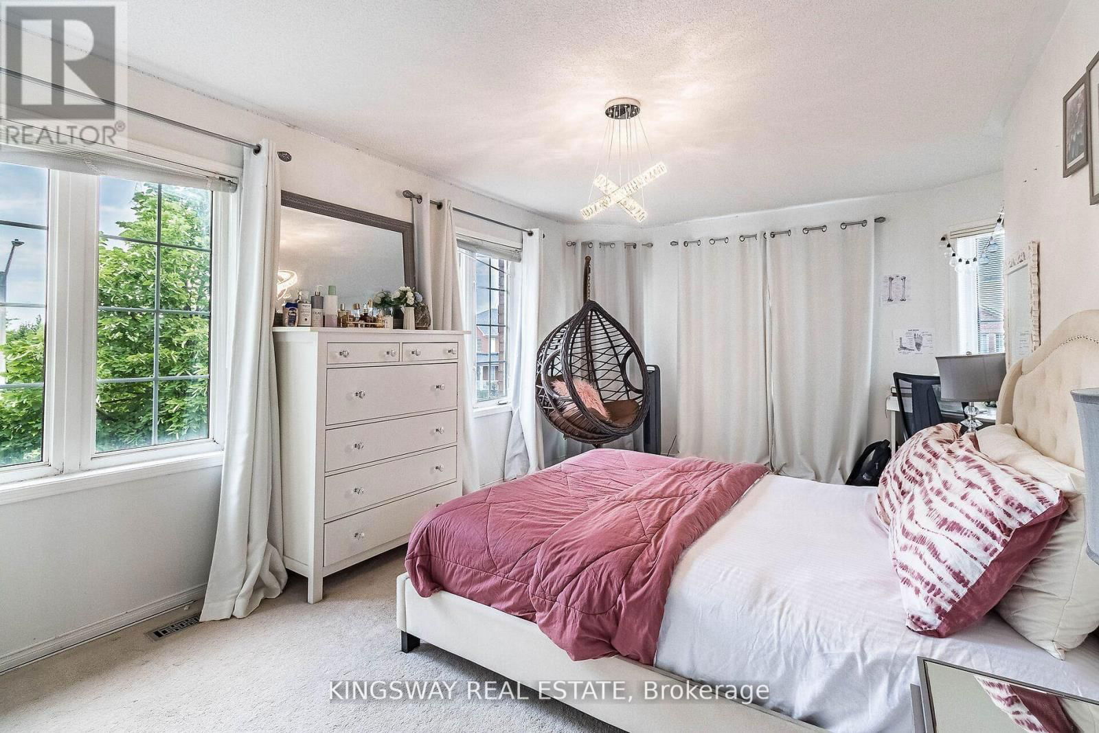 58 LEAGATE STREET Image 18
