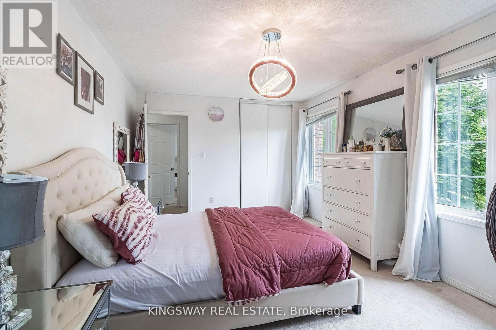 58 LEAGATE STREET Image 19