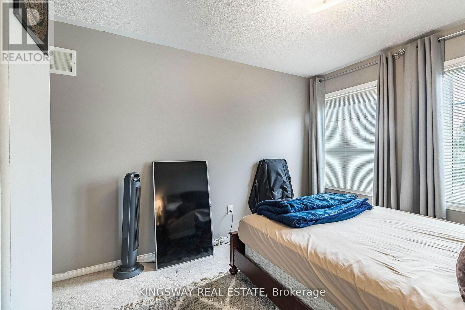 58 LEAGATE STREET Image 27