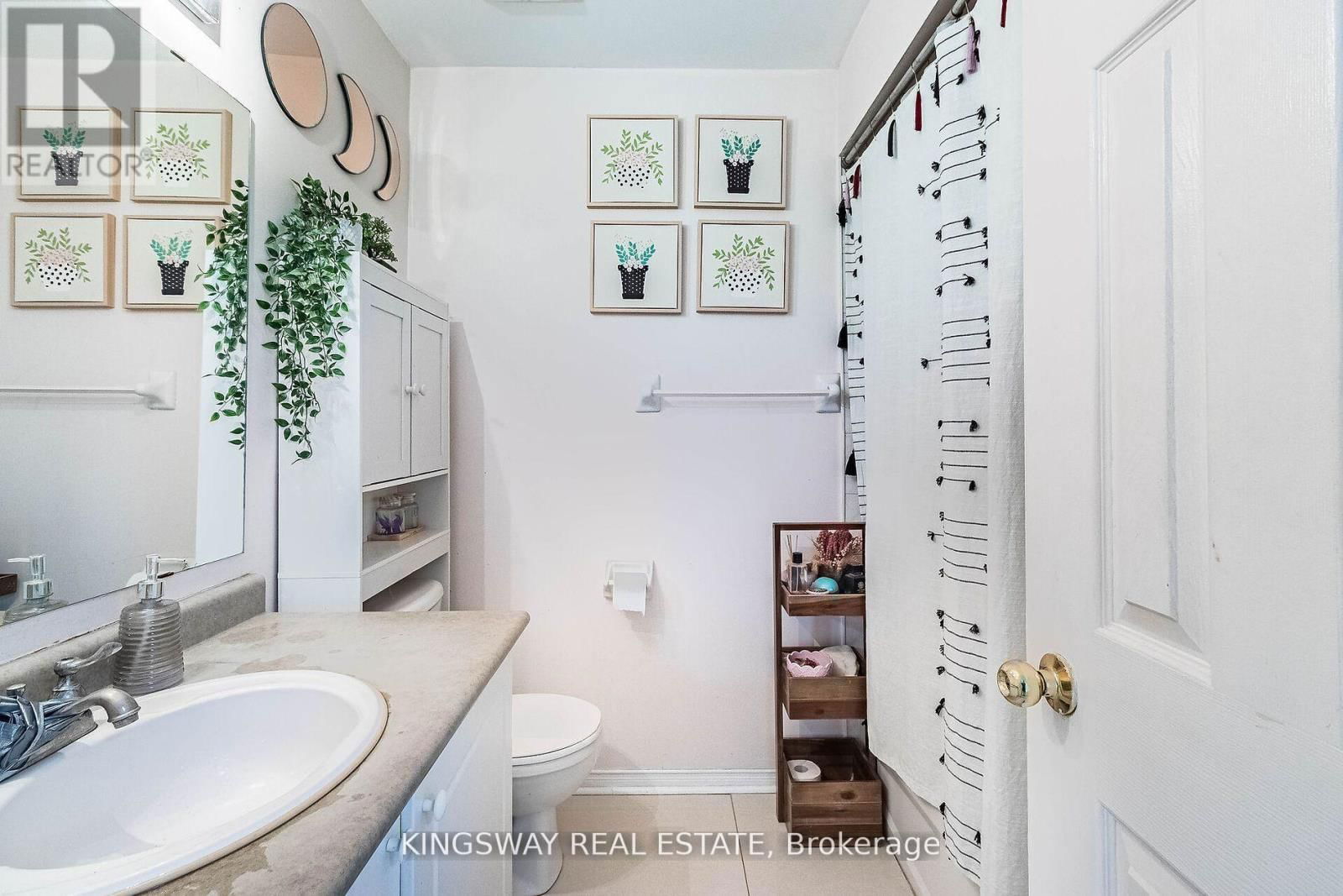 58 LEAGATE STREET Image 28