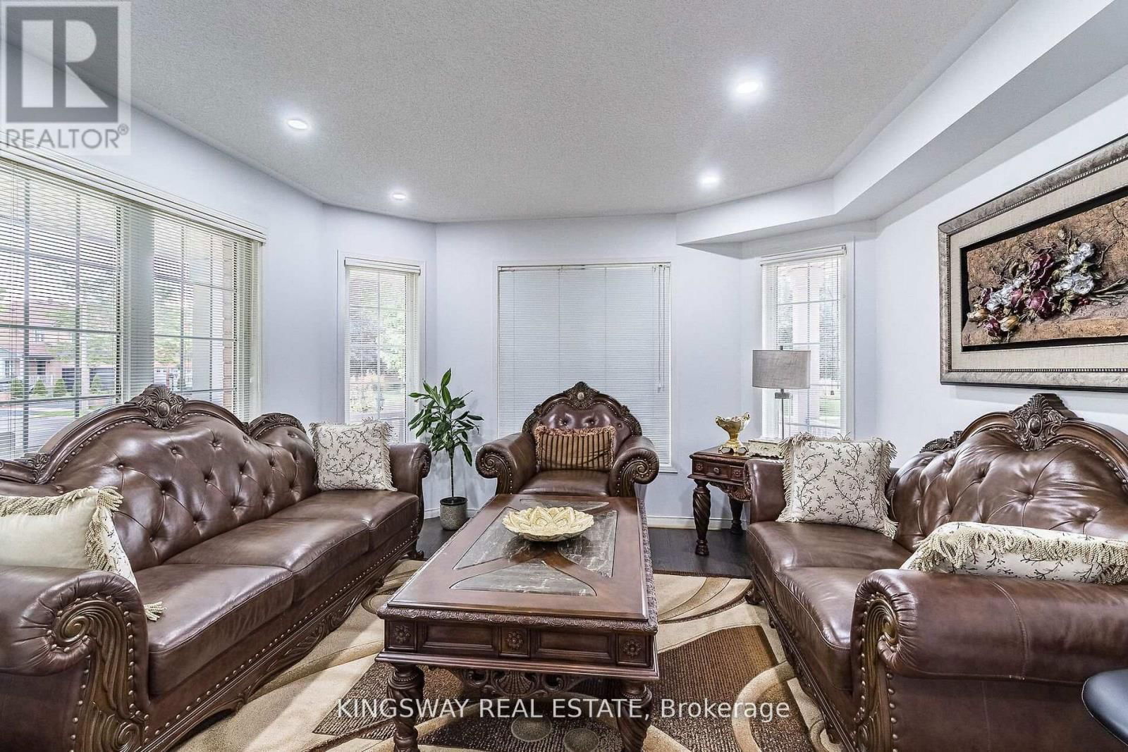 58 LEAGATE STREET Image 4