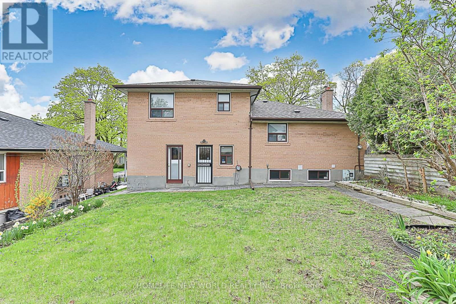 20 LADYWOOD DRIVE Image 35