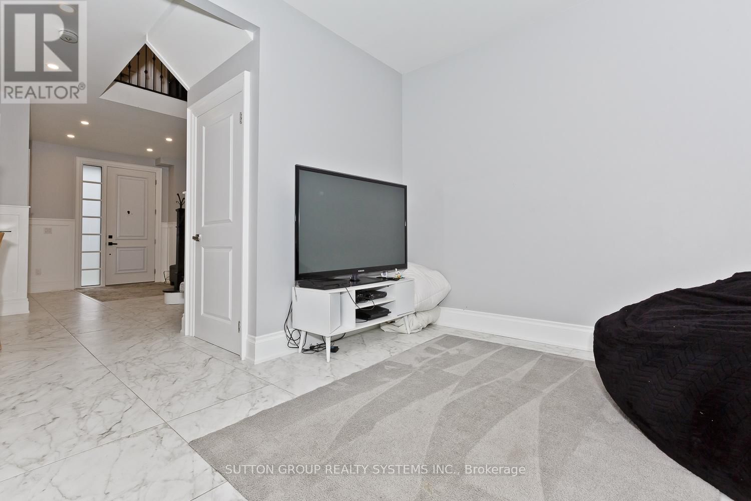 15 OLD OAK DRIVE Image 6