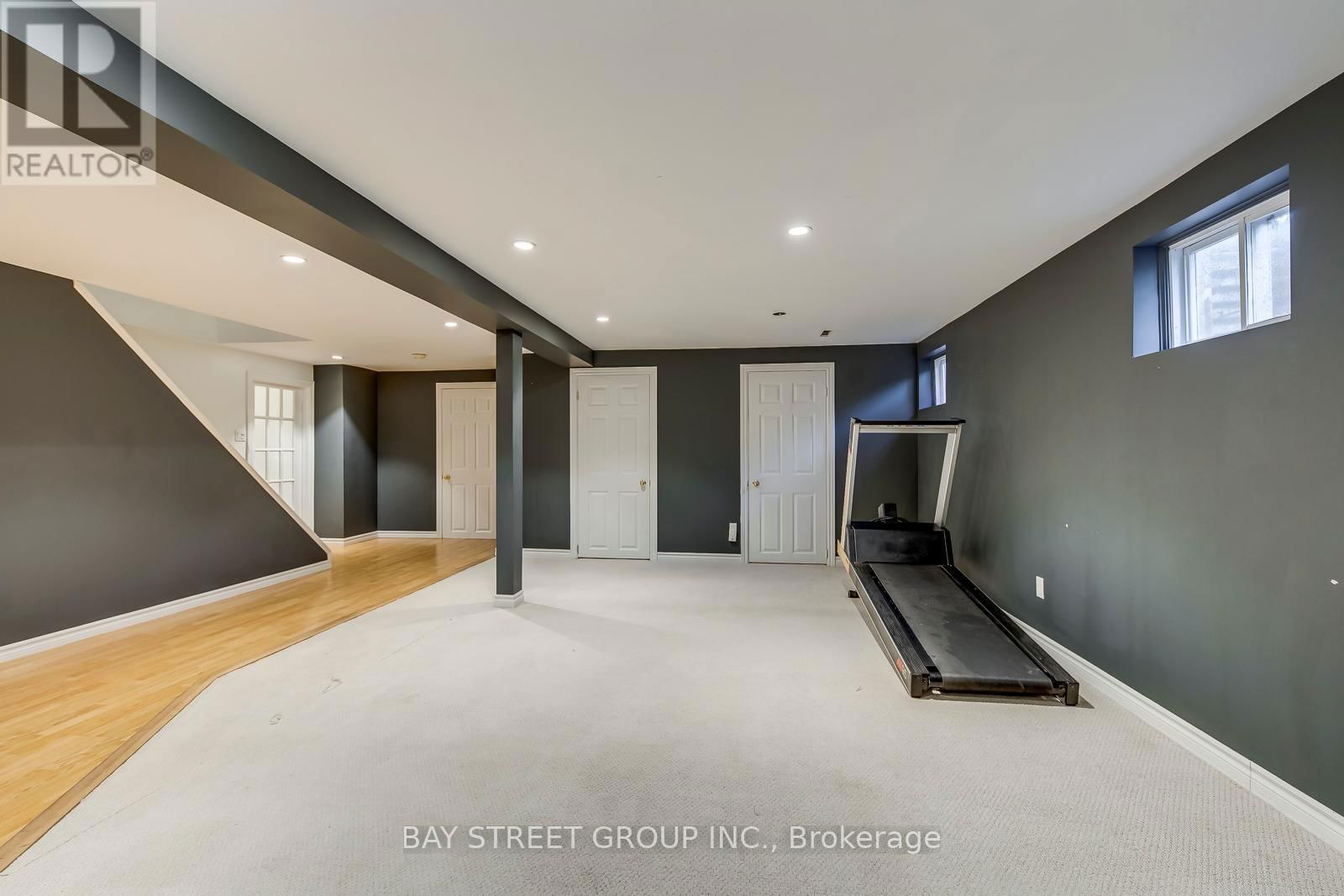 130 ALL SAINTS CRESCENT Image 38