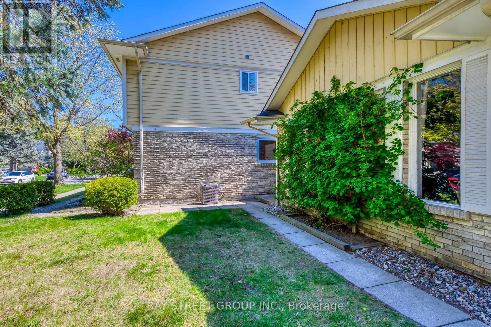 130 ALL SAINTS CRESCENT Image 43