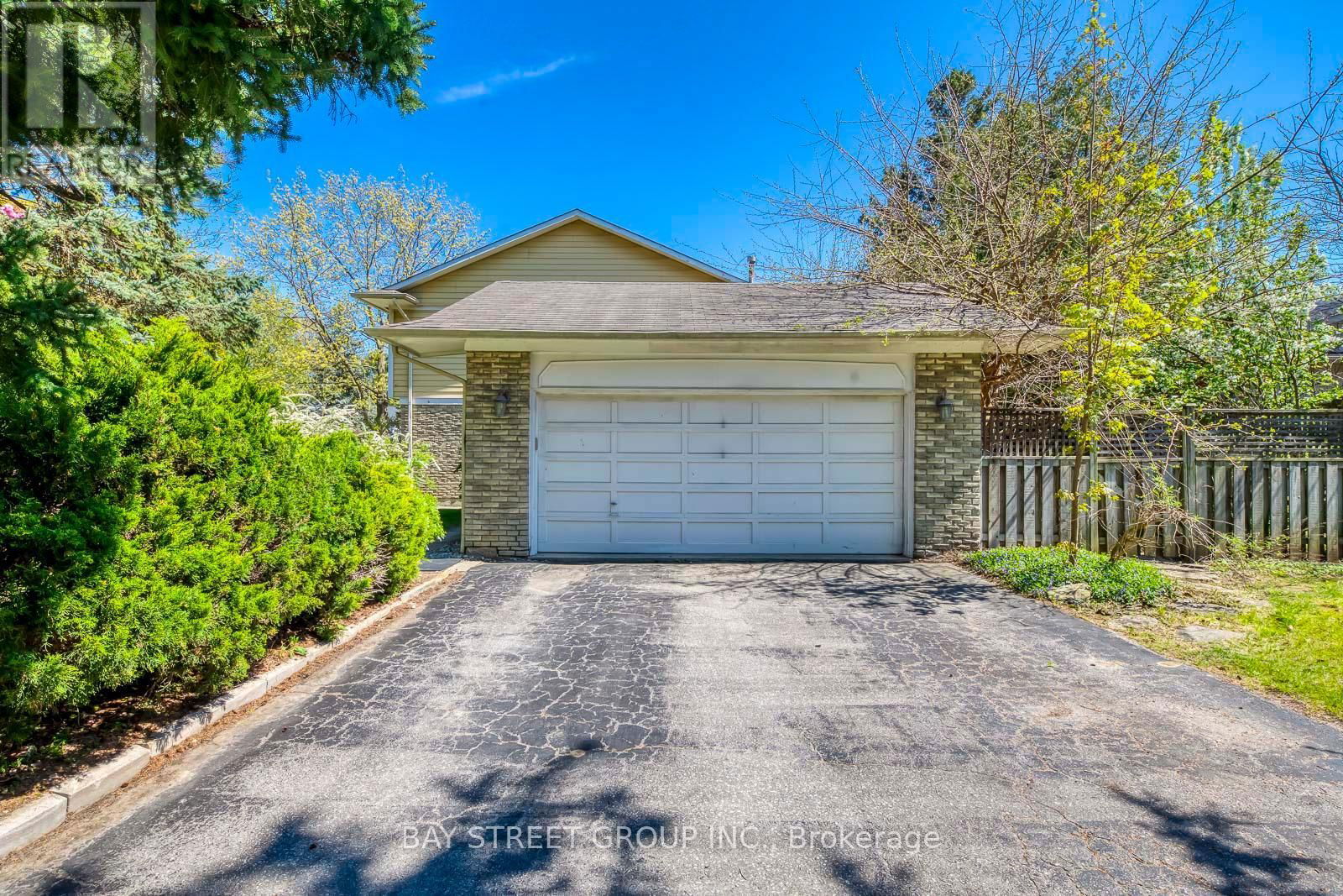130 ALL SAINTS CRESCENT Image 44