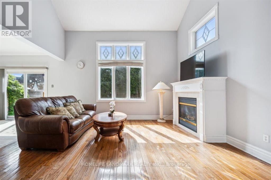 3294 ARTESIAN DRIVE Image 8