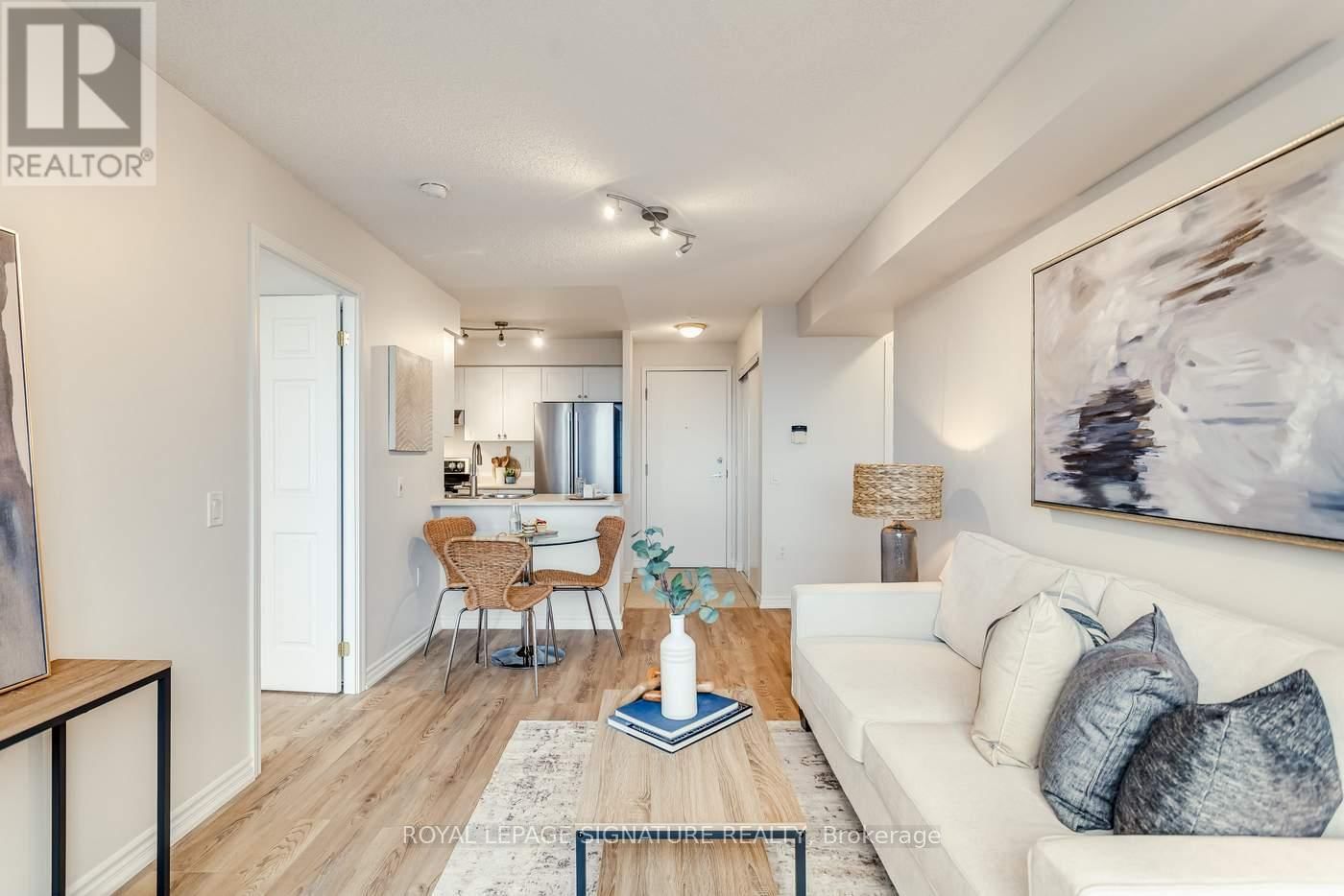 1707 - 55 STRATHAVEN DRIVE Image 17