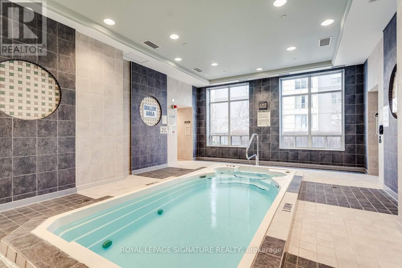 1707 - 55 STRATHAVEN DRIVE Image 28