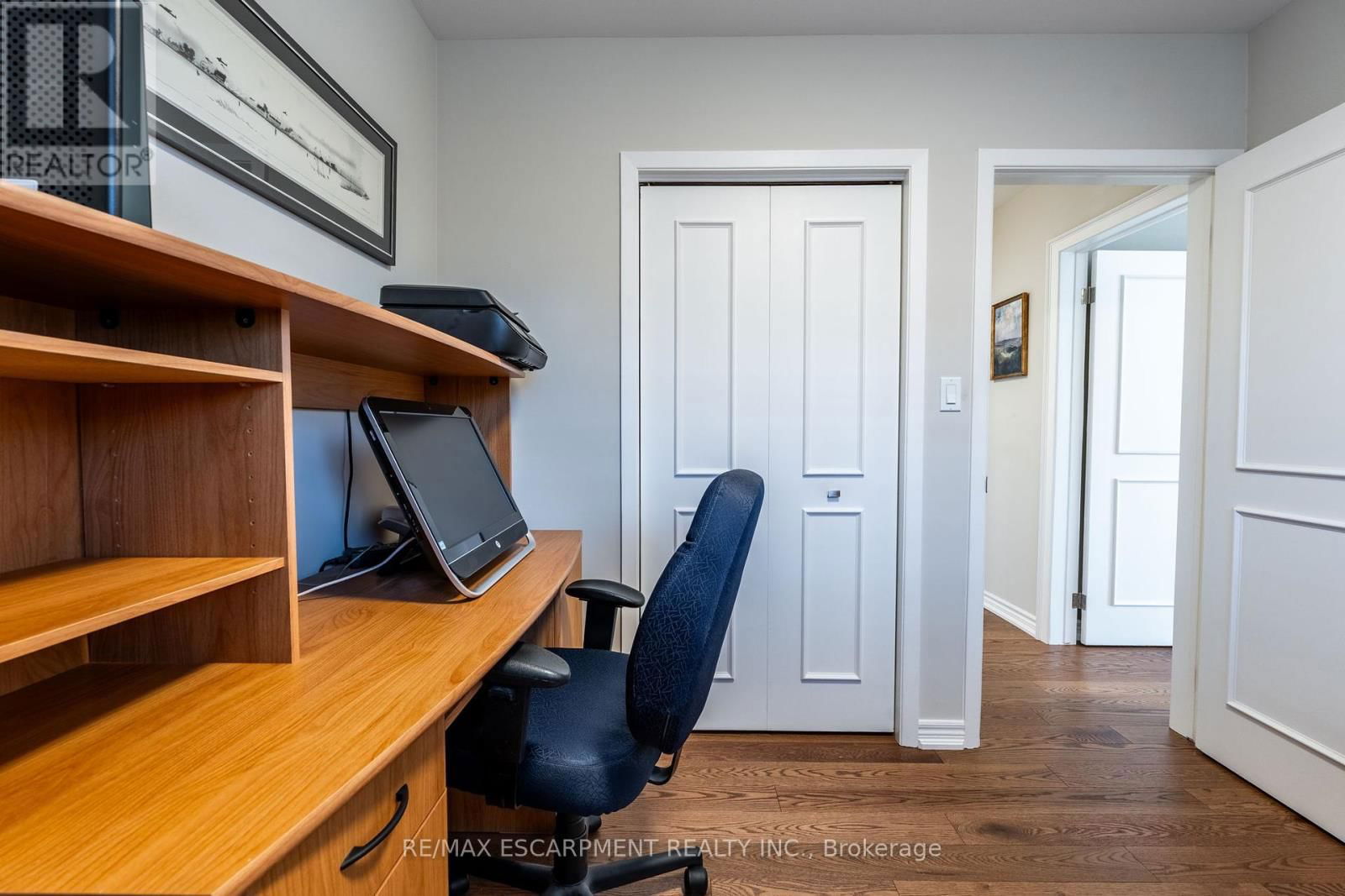 648 THORNWOOD AVENUE Image 22