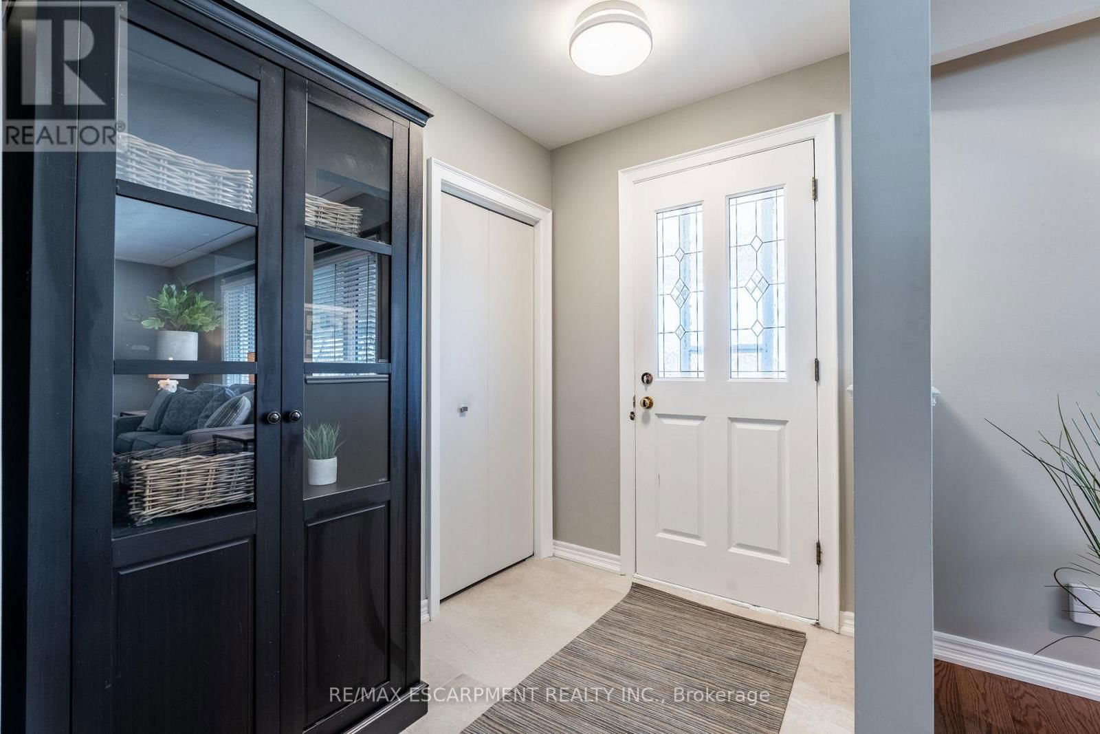 648 THORNWOOD AVENUE Image 3