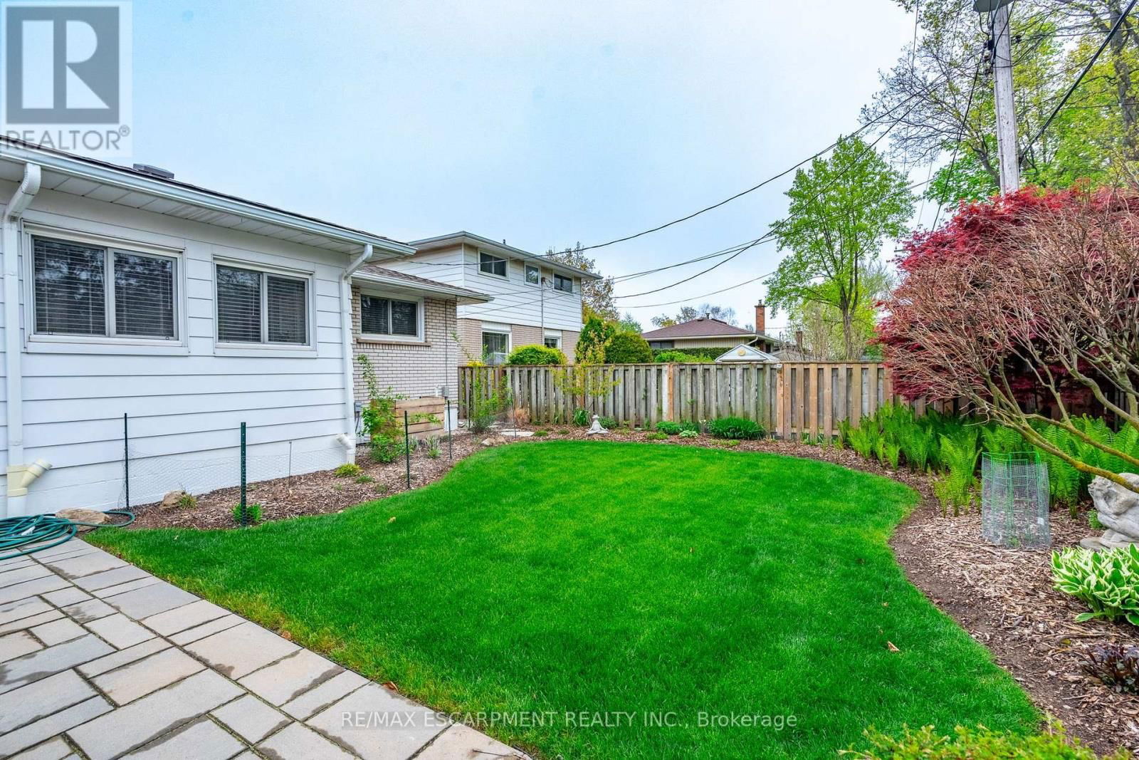 648 THORNWOOD AVENUE Image 36
