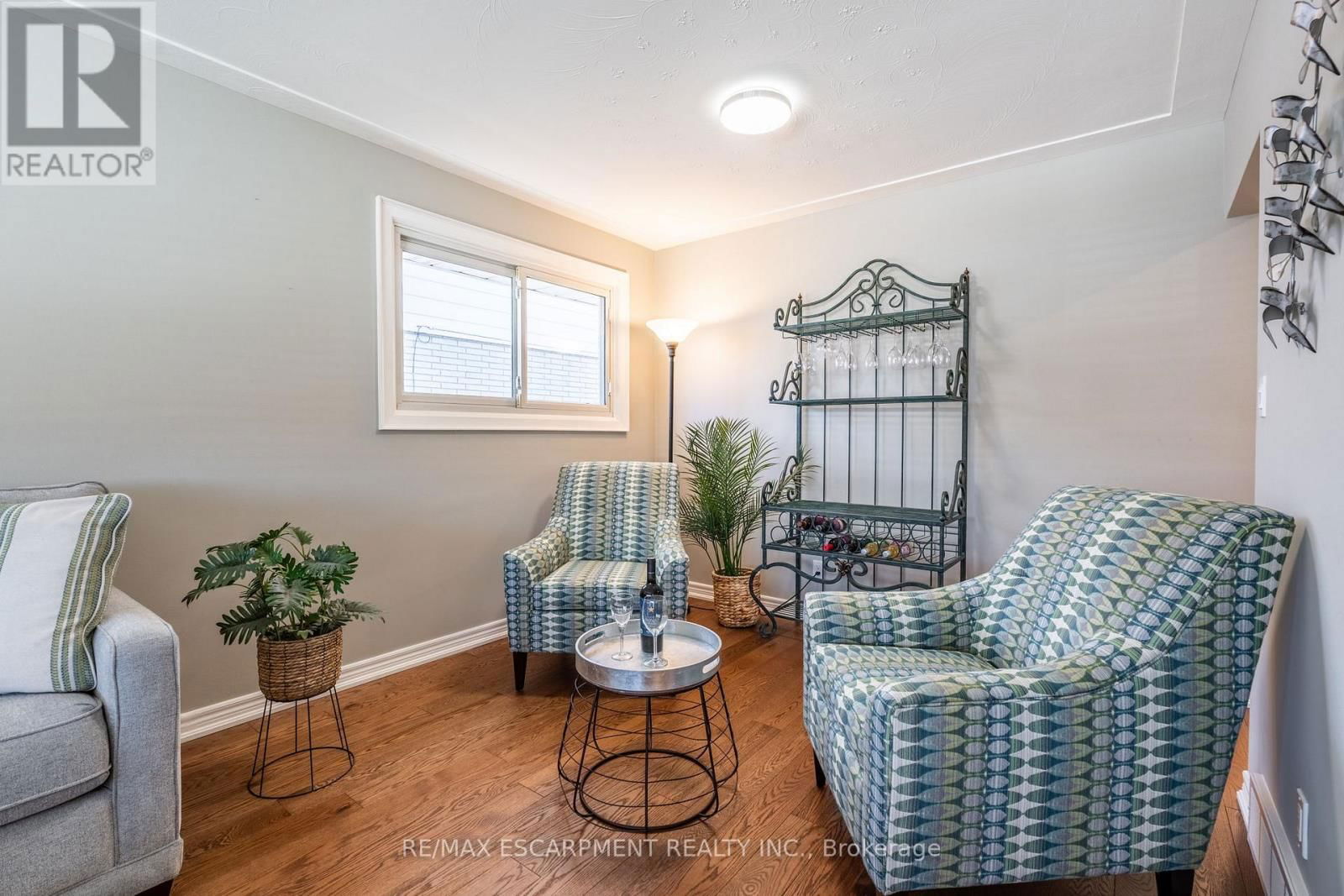 648 THORNWOOD AVENUE Image 7