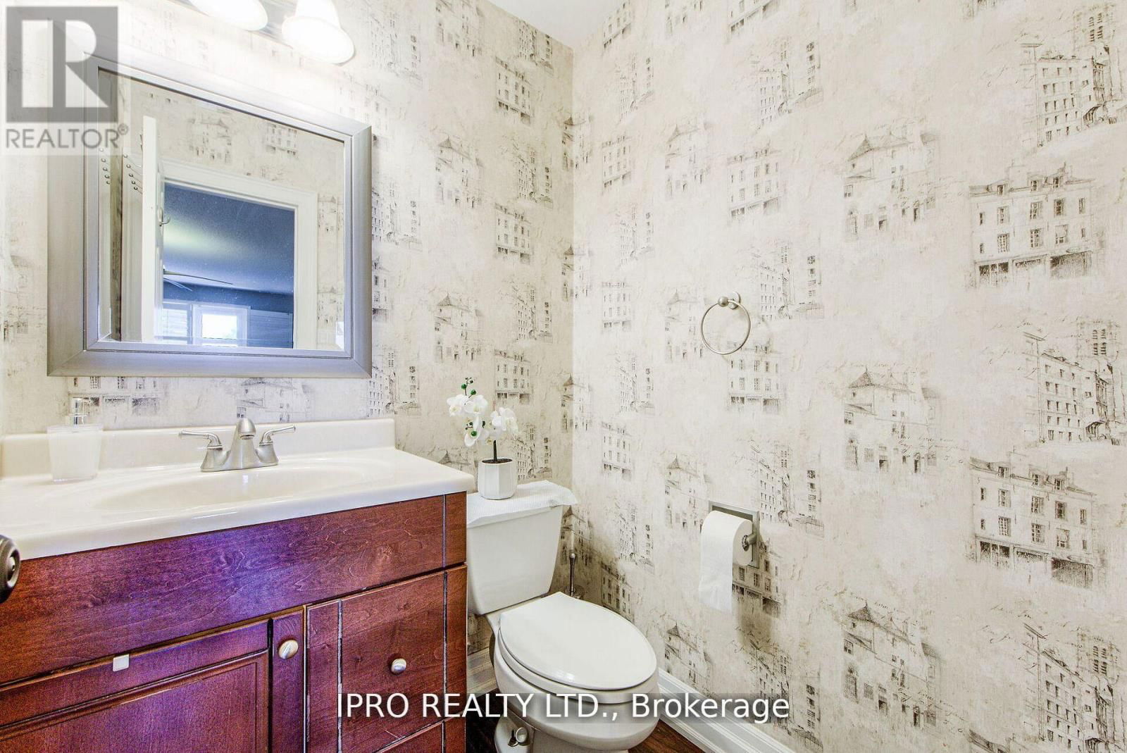 4193 POWDERHORN CRESCENT Image 31
