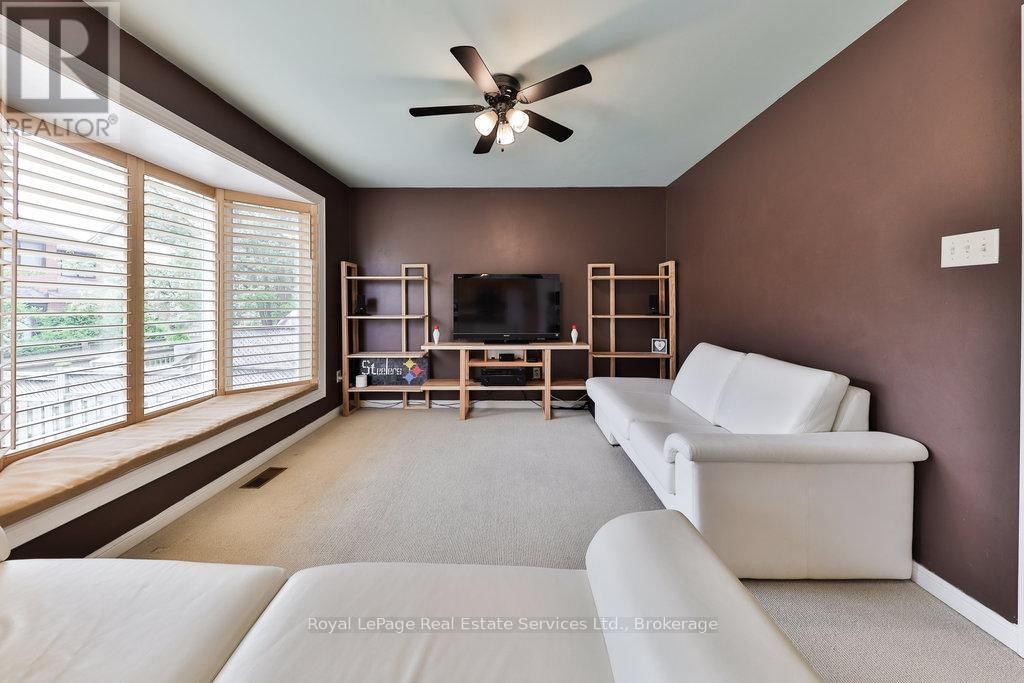 1332 SAGEWOOD CRESCENT Image 13